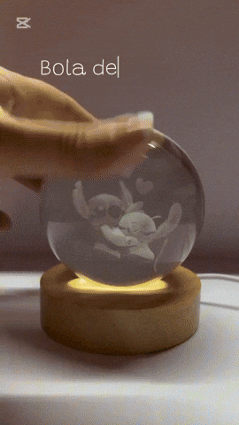 Esfera 3D Stitch Rotando